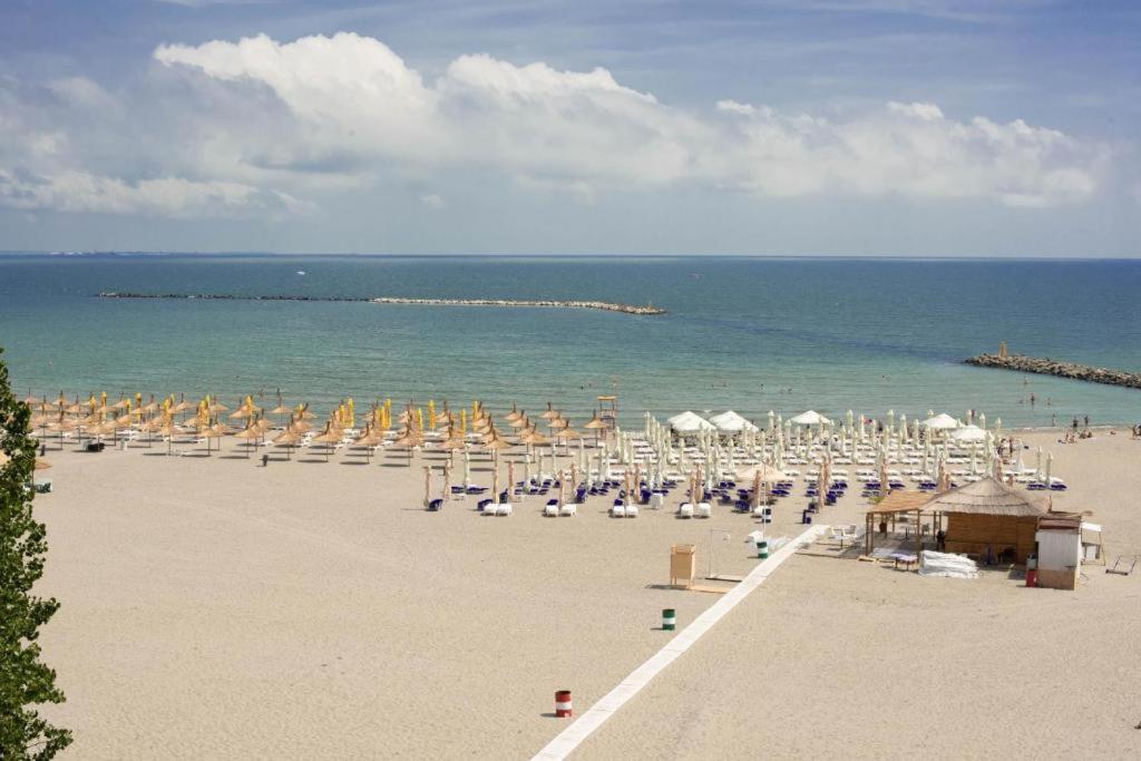 Hotel Parc Mamaia Exteriér fotografie